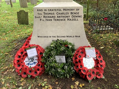 Lidgate war memorial lidgate
