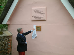 Plaque unveiled at the opening opening